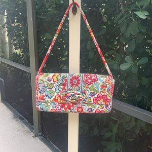 Vera Bradley magnet closure purse, pre enjoyed